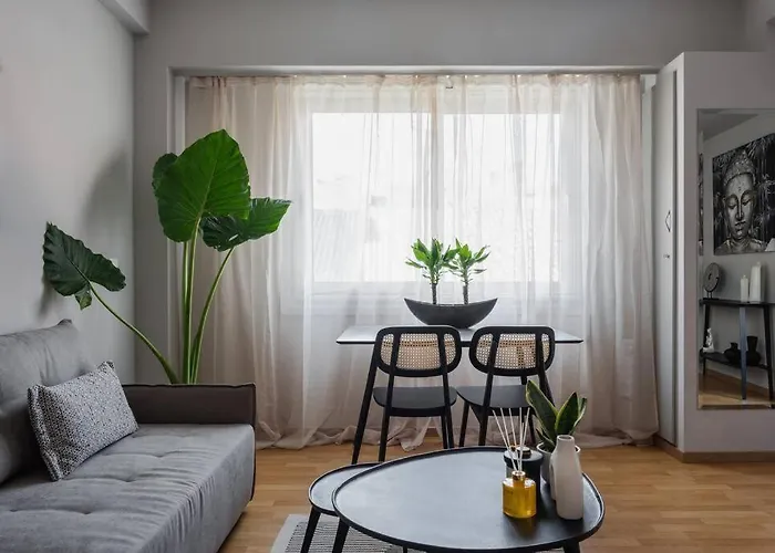 Your Cosy Perch In The Heart Of The Athenian Buzz